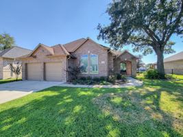 featured image of 13653 Lakeside Place Dr