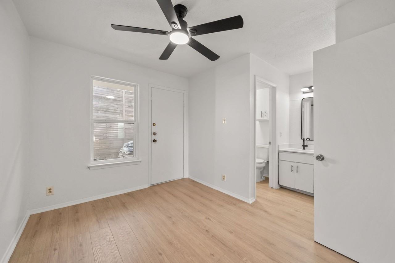 Plaza Senora (PaPlHP) - Photo 5 of 15