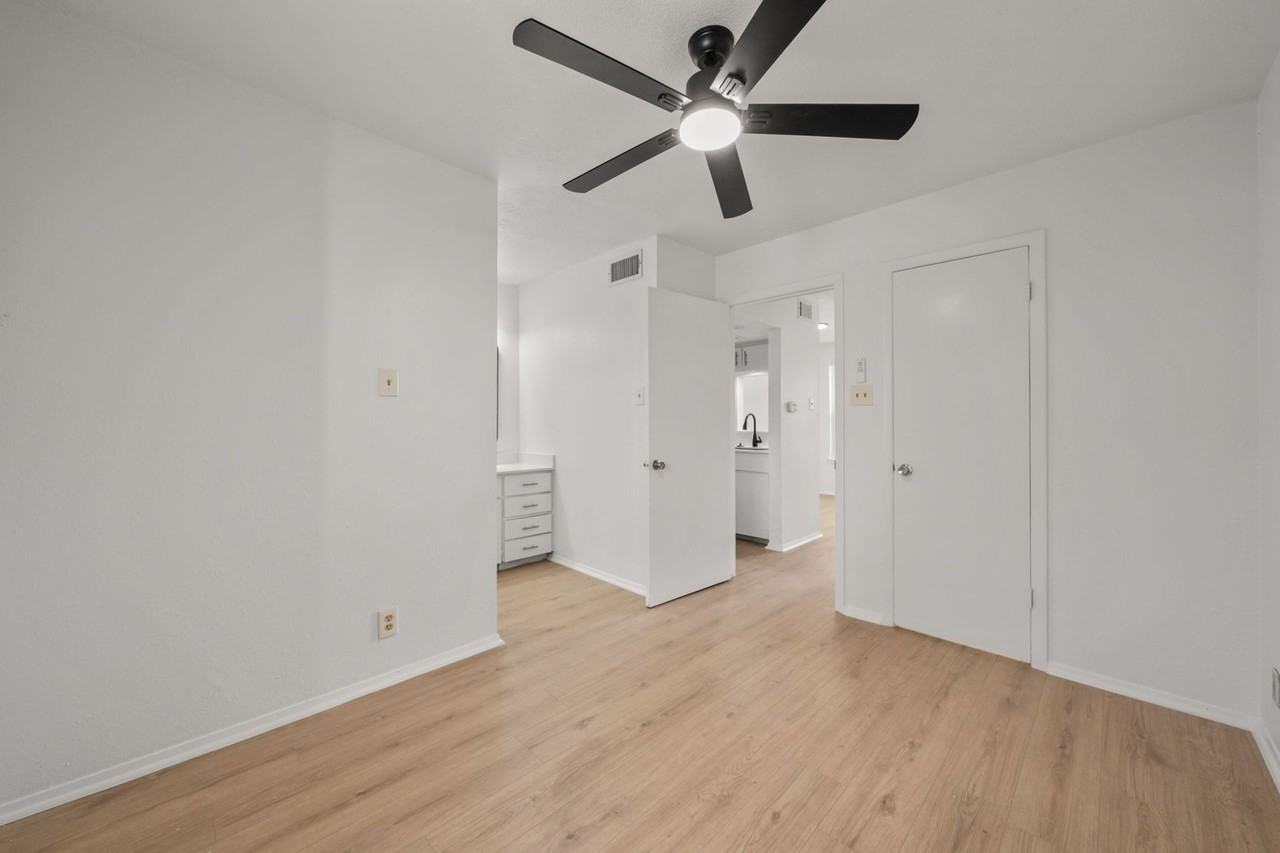 Plaza Senora (PaPlHP) - Photo 6 of 15