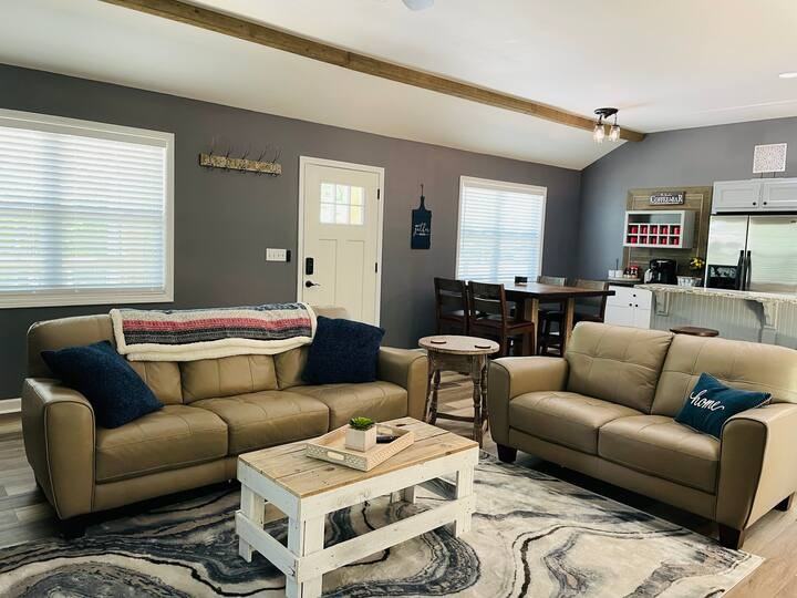 233 Lakeview Cir #NA - Photo 4 of 21