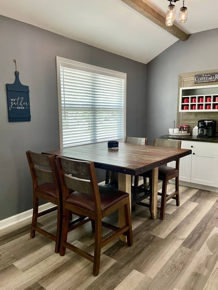 233 Lakeview Cir #NA - Photo 7 of 21