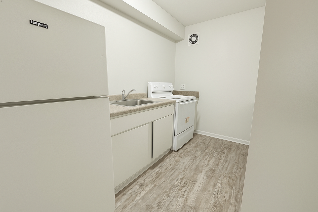 The Palms Apartments - Photo 5 of 50