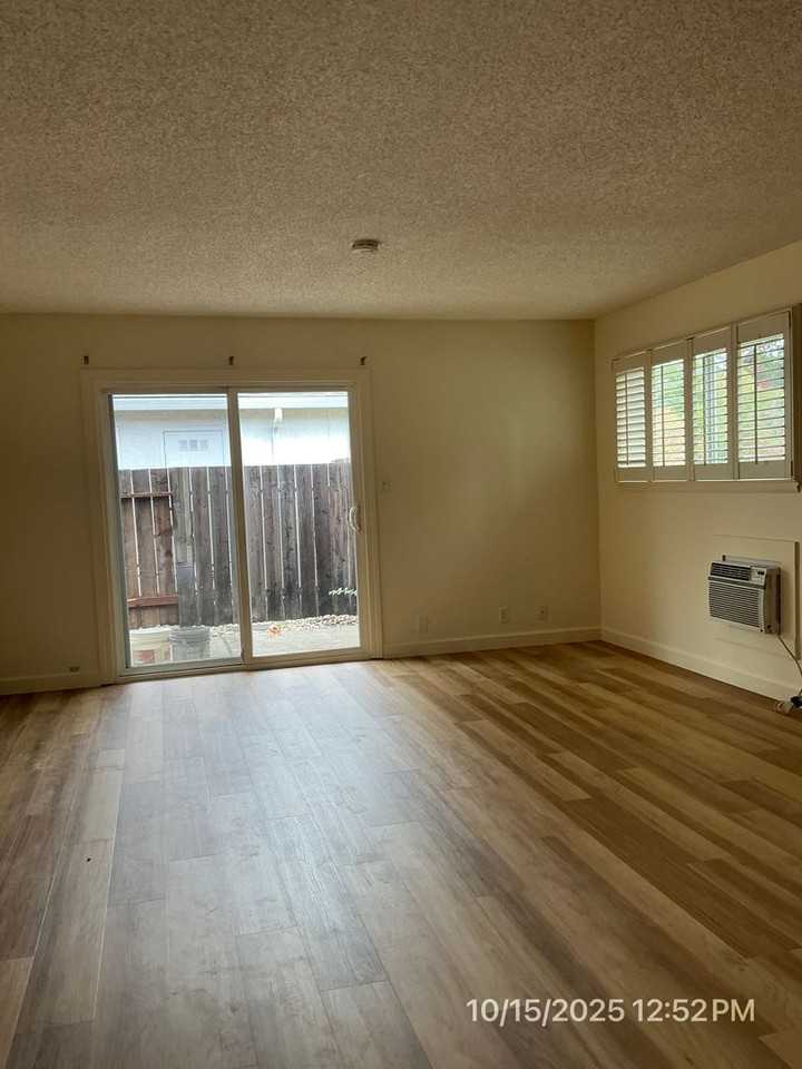 1356 Trower Avenue - Photo 2 of 15