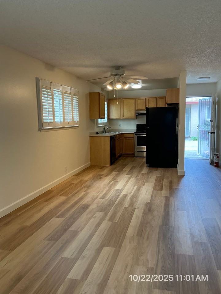 1356 Trower Avenue - Photo 3 of 15