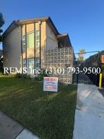featured image of 1139 Raymond Ave