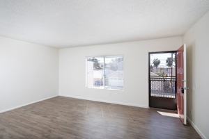 featured image of 4649 Voltaire St