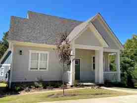 1210 Ivy Rd - Photo 1 of 1