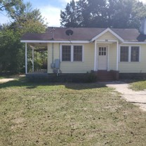 120 Hillcrest Dr - Photo 1 of 1