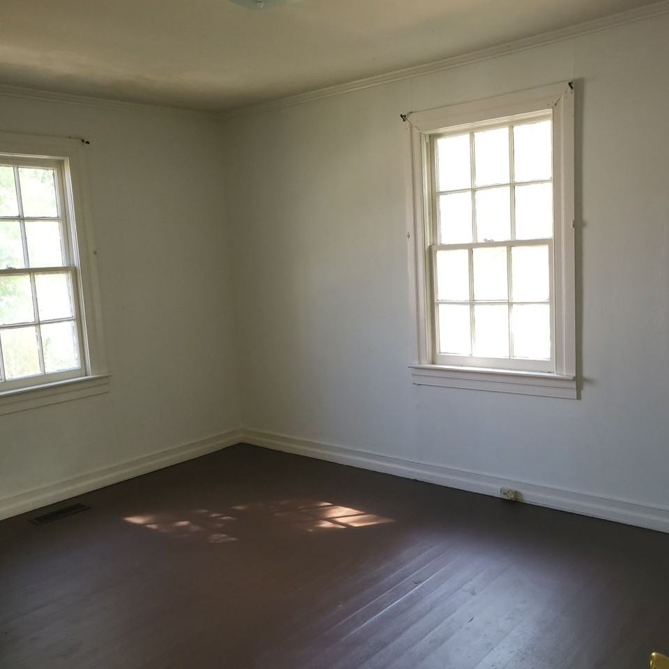 120 Hillcrest Dr - Photo 6 of 14