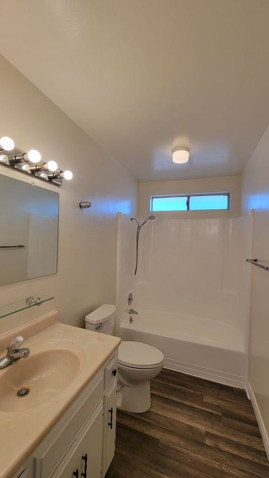 8306 Quezon Ave - Photo 7 of 15