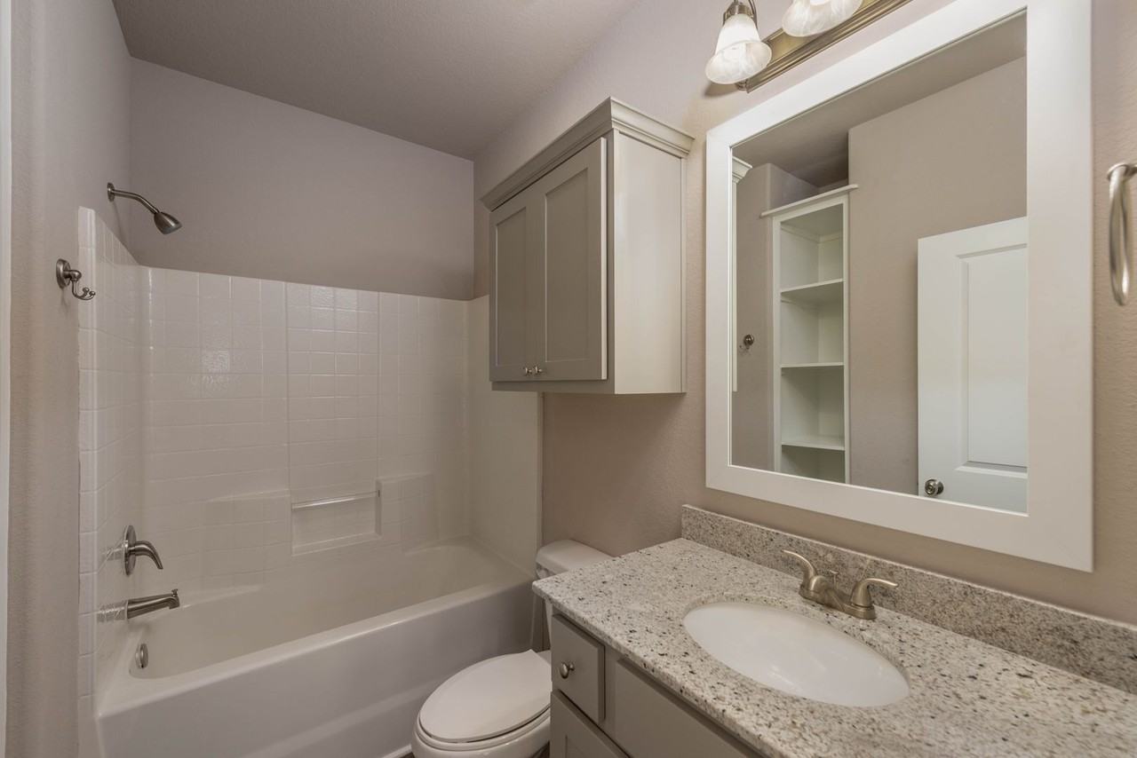 3422 Papa Bear Dr - Photo 7 of 17