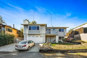 featured image of 16395 Stevens Ave