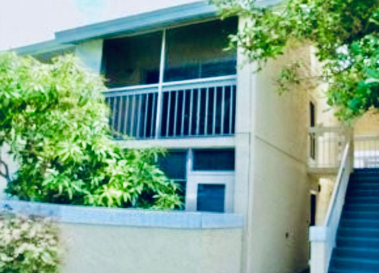 915 Sonesta Ave Ne #203 - Photo 2 of 28