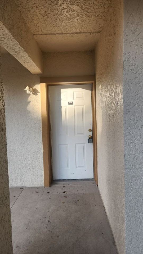 940 15th St #104 - Photo 3 of 10