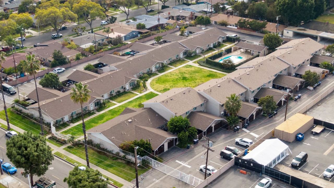 1600-1610 Mabury Street - Photo 3 of 8