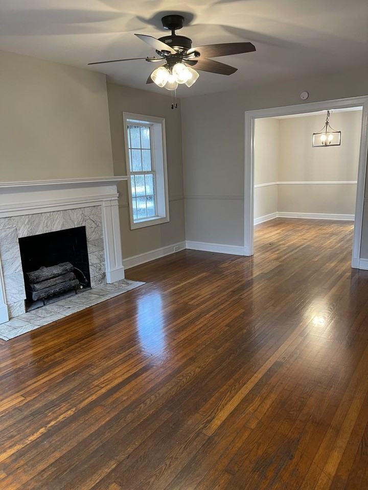 1502 Maple St - Photo 3 of 38