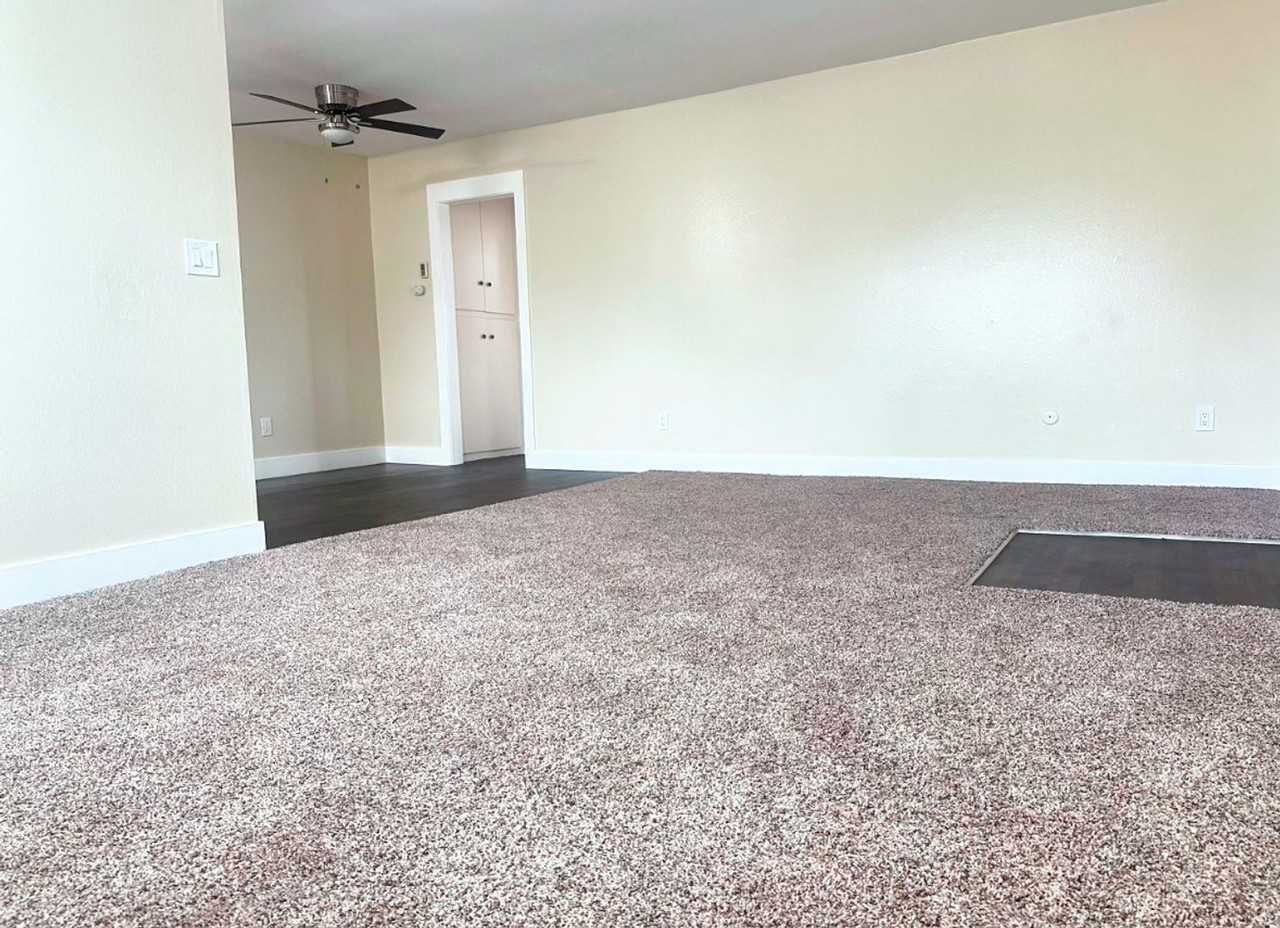 853 Cherrywood Way #29 - Photo 6 of 12