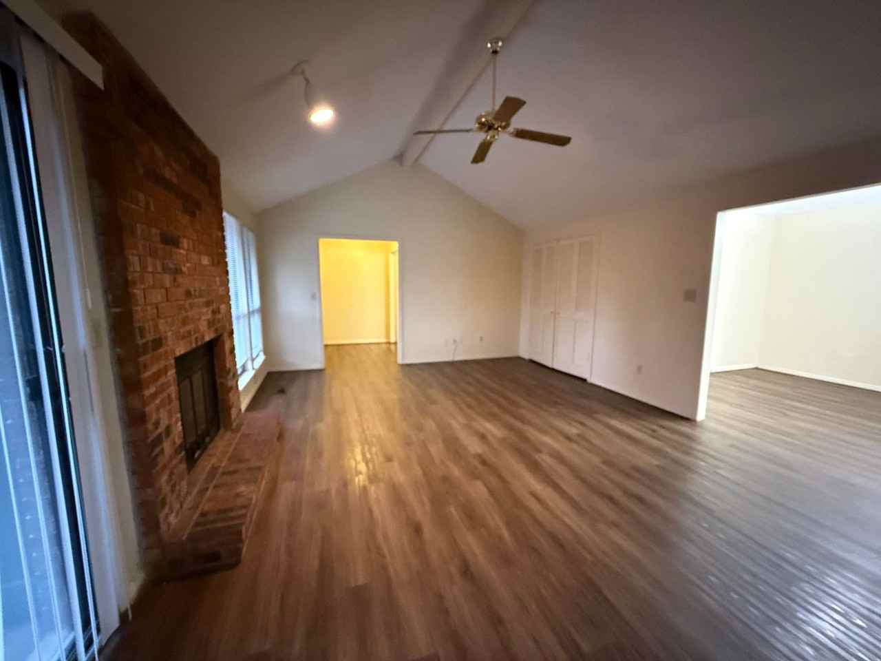 2831 E 81st Pl - Photo 5 of 32