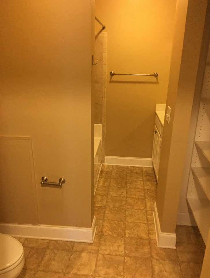 Clemson Courtyard, 9 - Photo 3 of 19