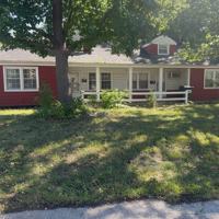 featured image of 1917 S Scott Ave