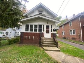 744 Lakewood Blvd - Photo 1 of 1