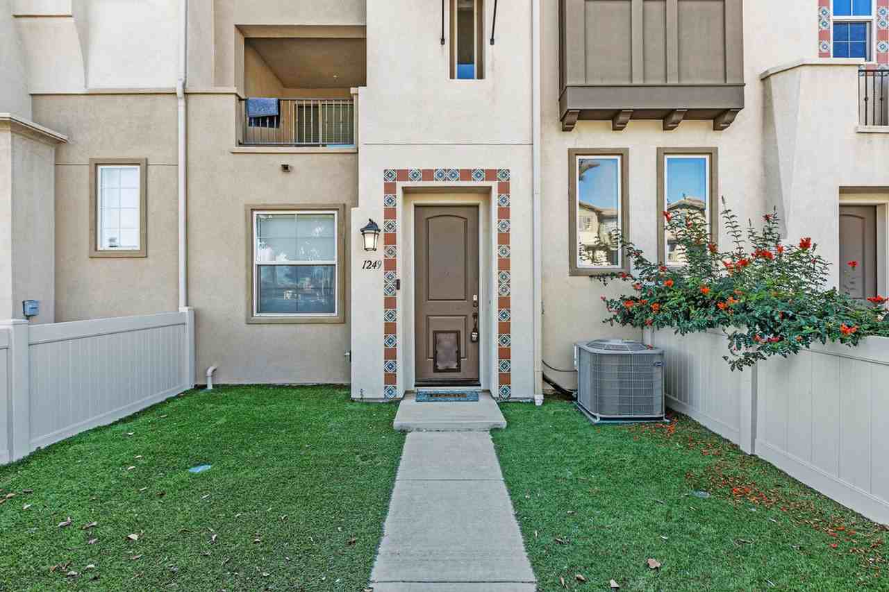 1249 Via Lucero - Photo 4 of 50