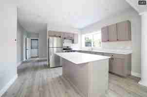 featured image of 566 Main St