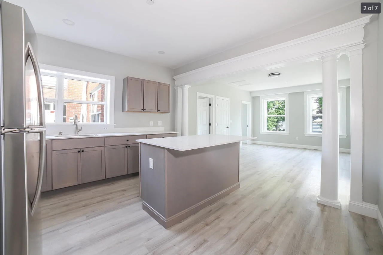 Shrewsbury Holdings Mixed Use - Photo 5 of 10