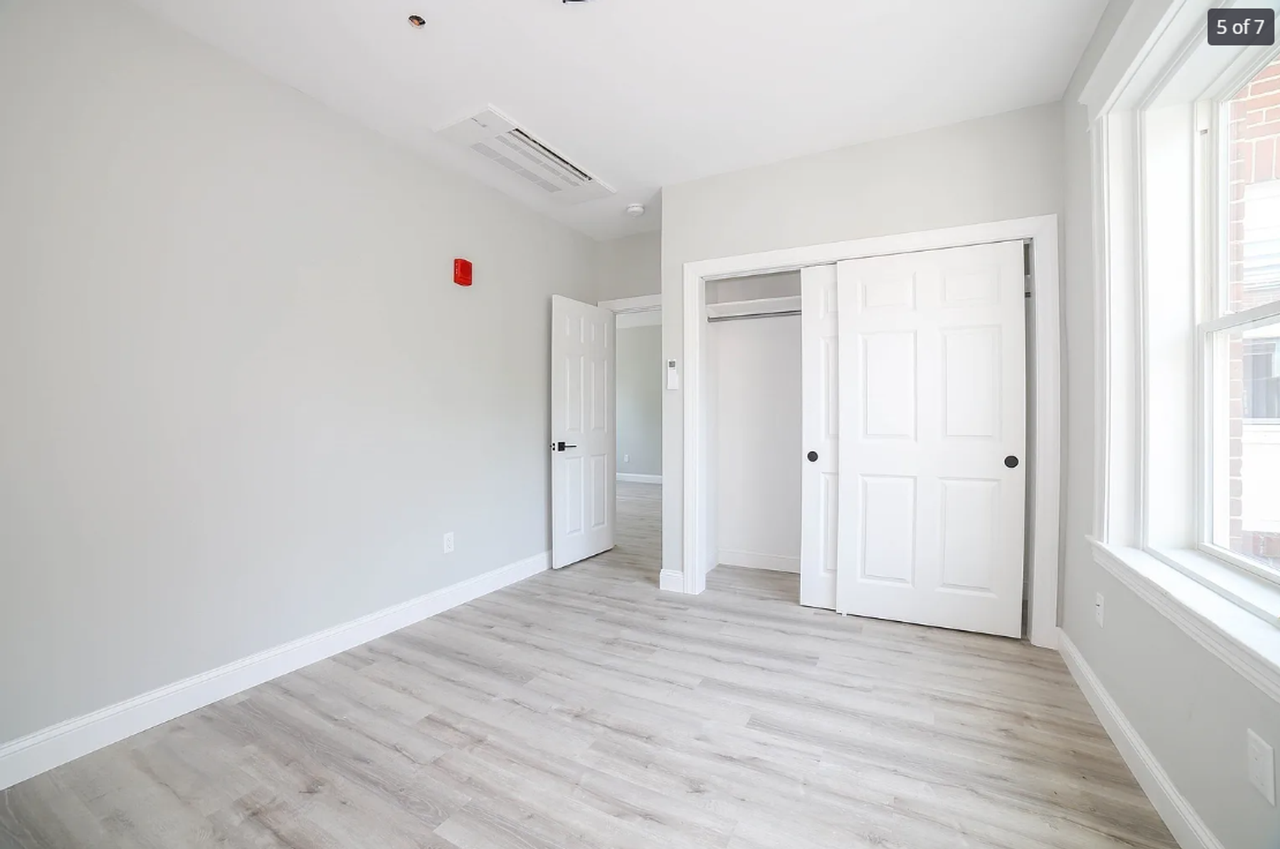 Shrewsbury Holdings Mixed Use - Photo 5 of 22