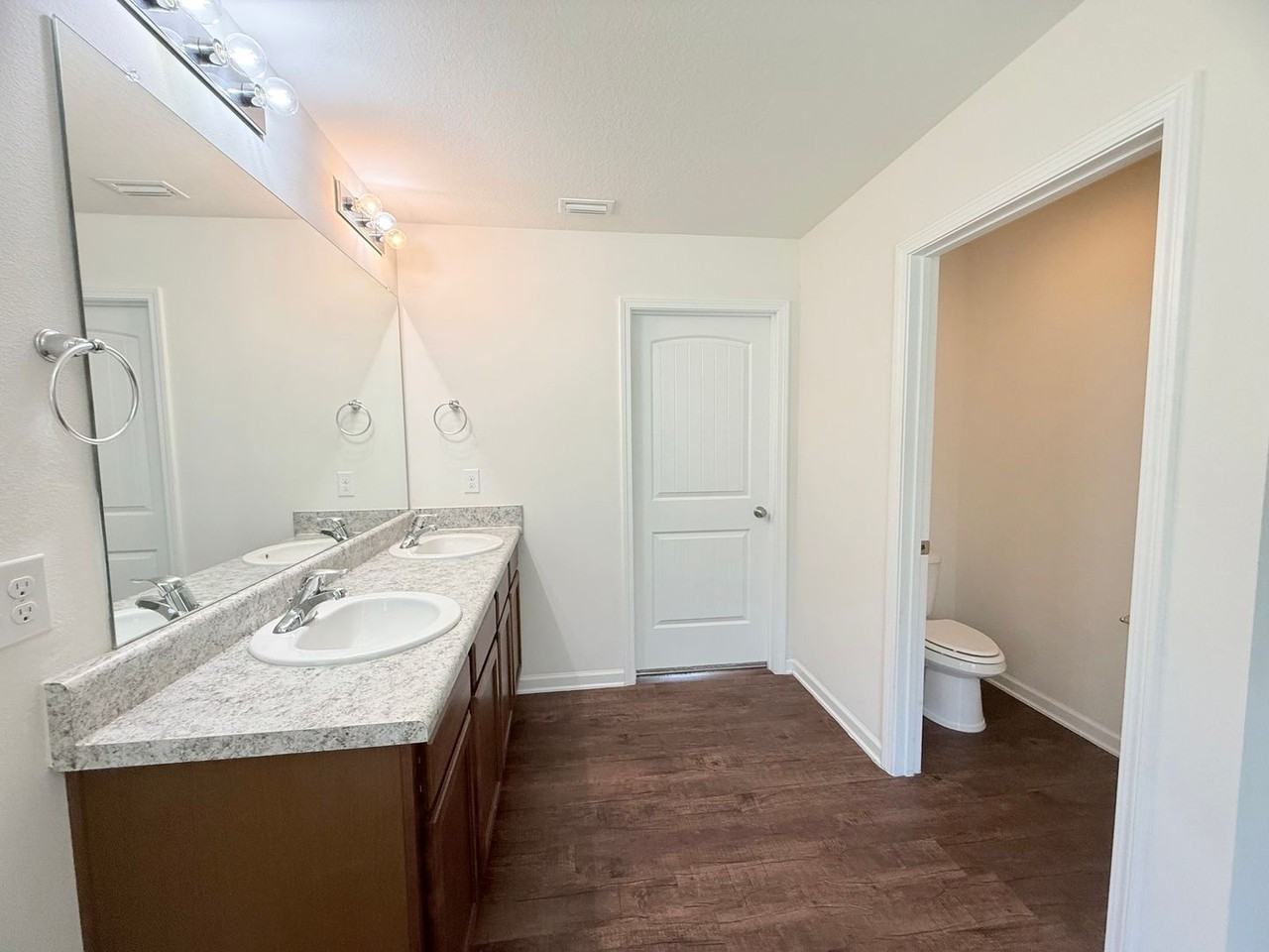 4679 Applefield Way - Photo 6 of 15