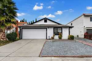 featured image of 1965 Edgeview Dr