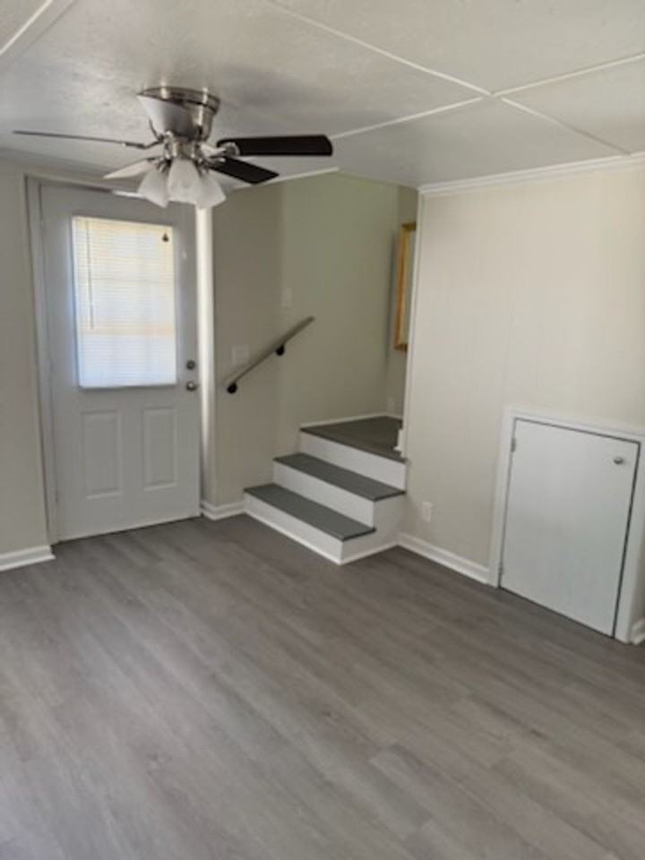 736 Weaver St - Photo 7 of 15