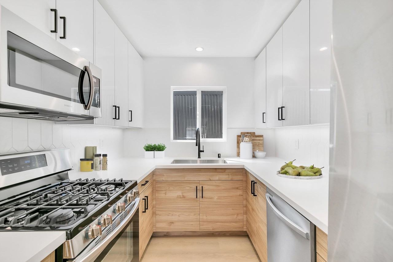 Experience Modern Echo Park Living with Stunning Views at 1815 Bellevue Ave! - Photo 3 of 6