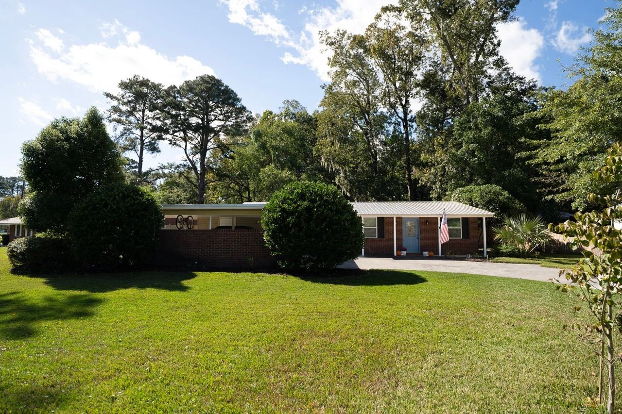 12603 Golf Club Dr - Photo 2 of 29