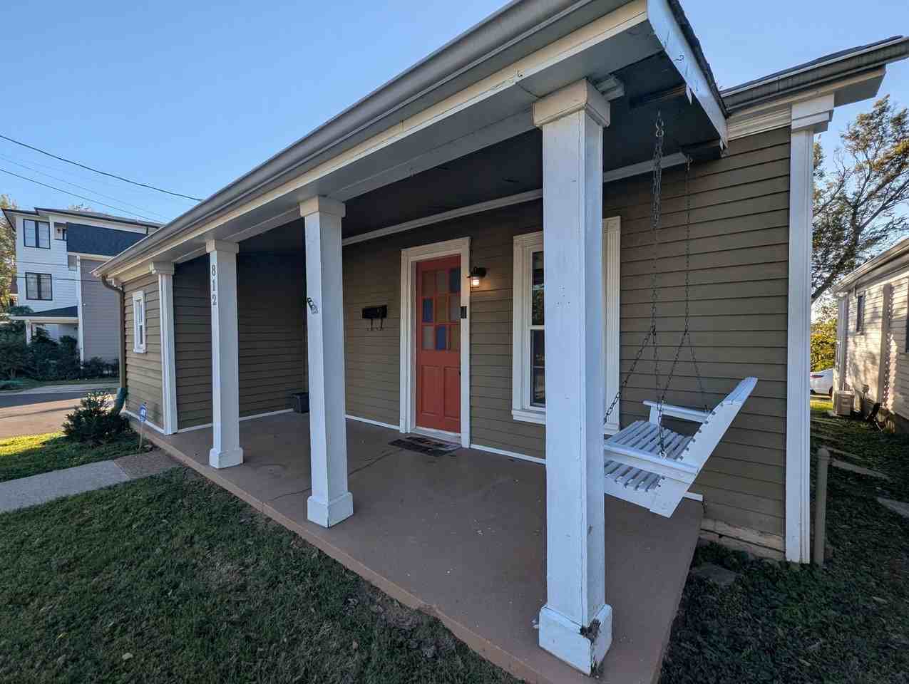 812 S 12th St - Photo 2 of 40