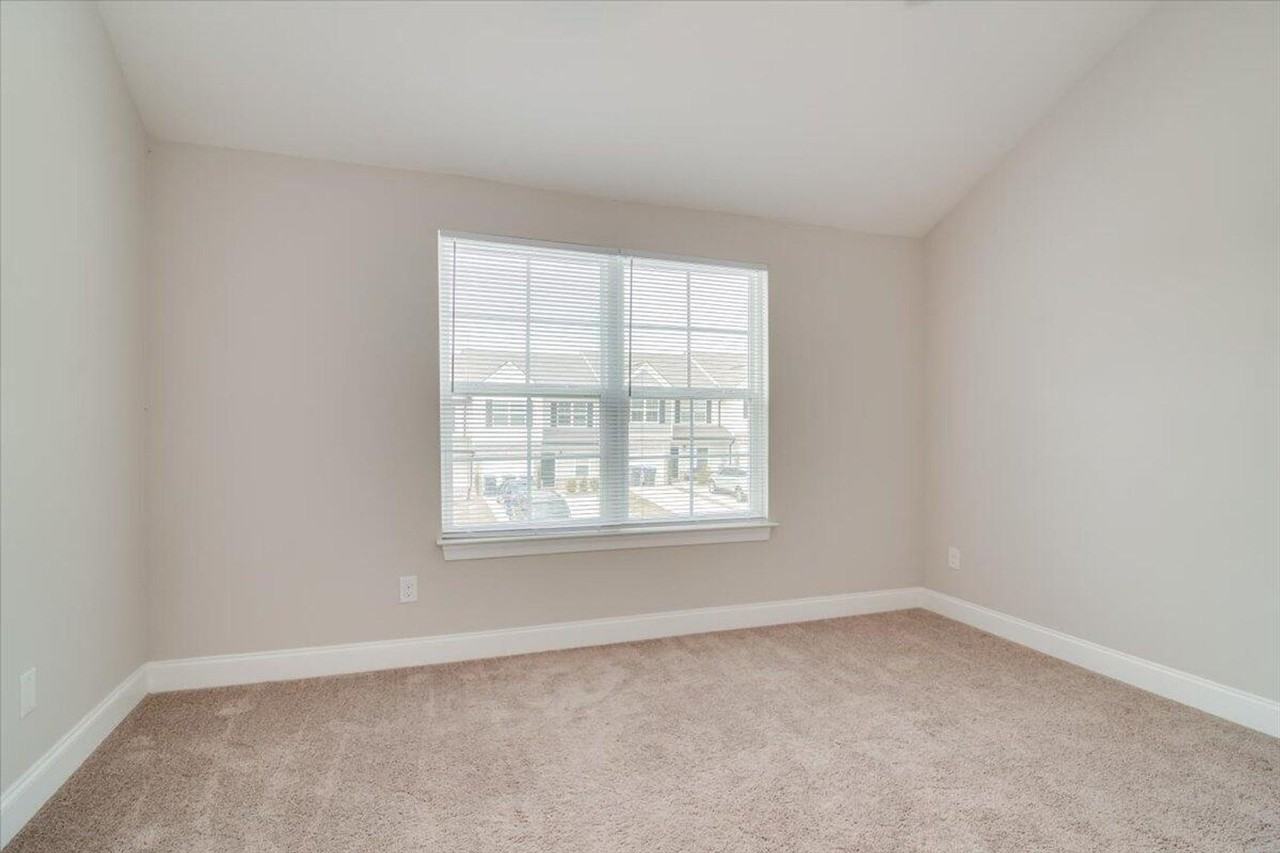 4308 East Barcelona Way - Photo 4 of 19