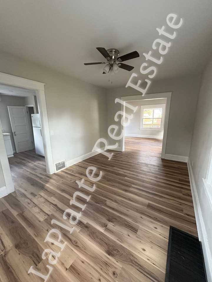 58 Greenwood Avenue - Photo 2 of 18