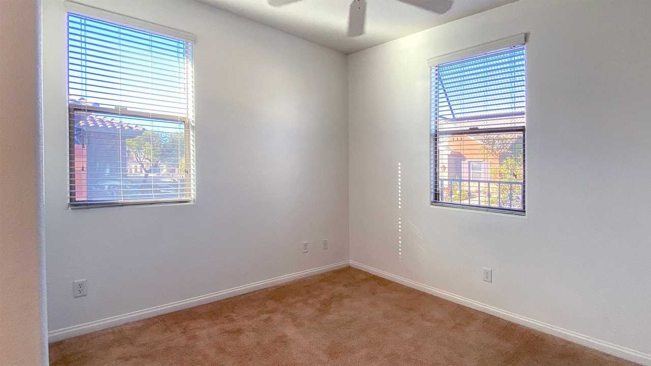 1025 Viale Placenza Pl - Photo 3 of 50