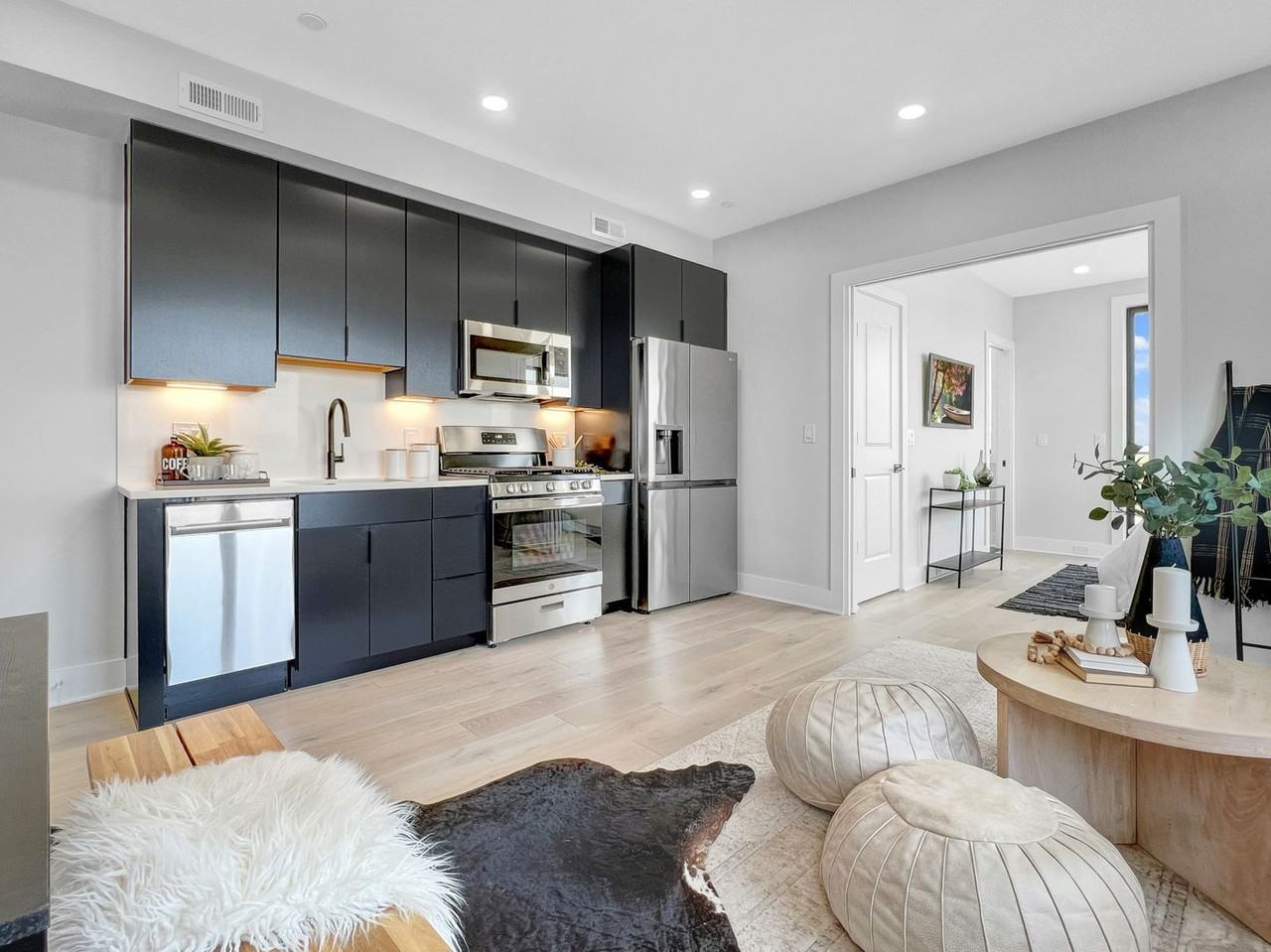 1026 18th Street NE - Photo 3 of 28