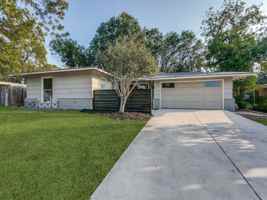 featured image of 2022 Edgehill Dr