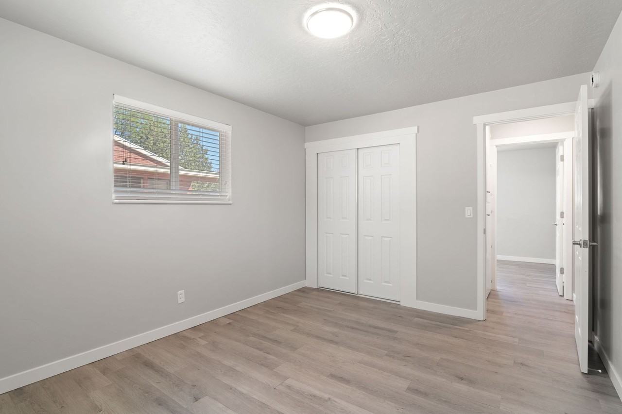 Kiene Donjean - Photo 4 of 27