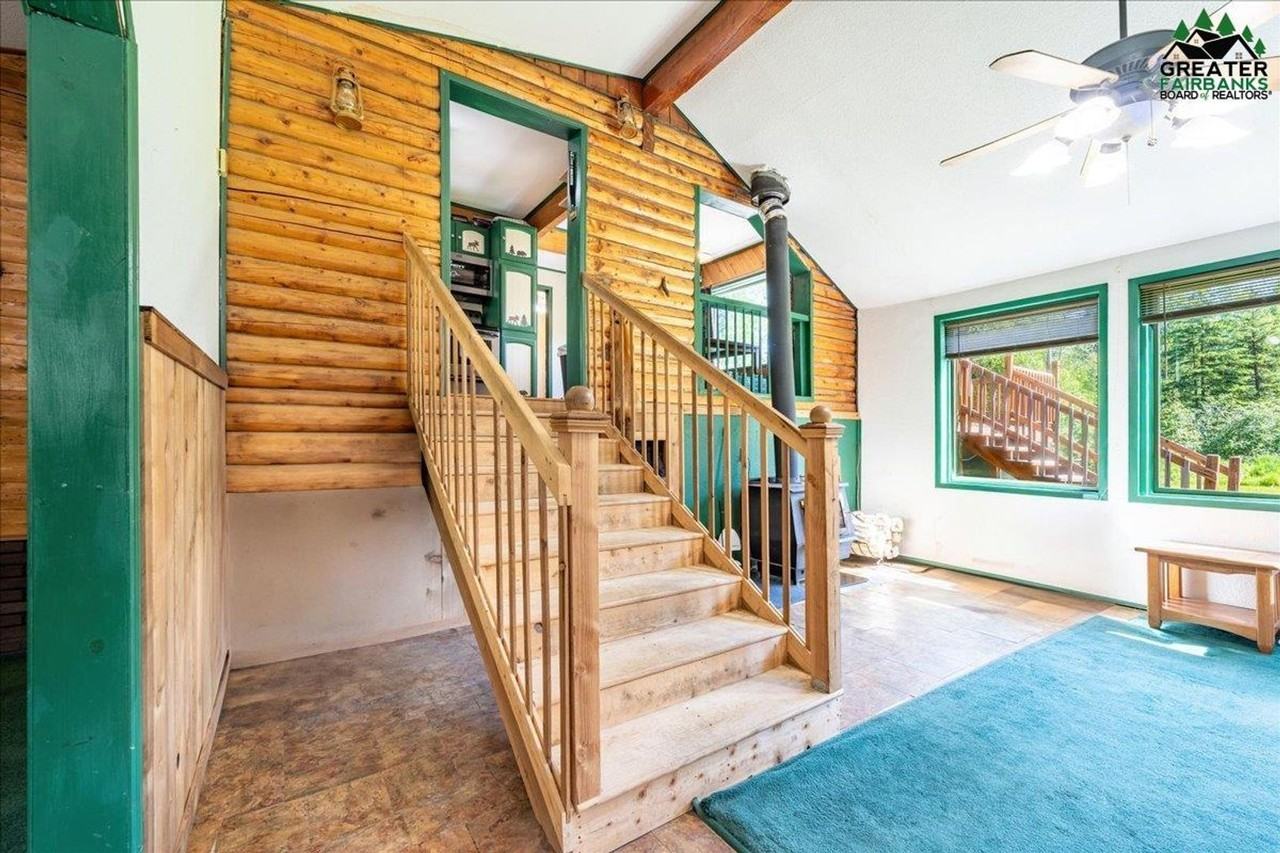 268 Breeze Road - Photo 5 of 22