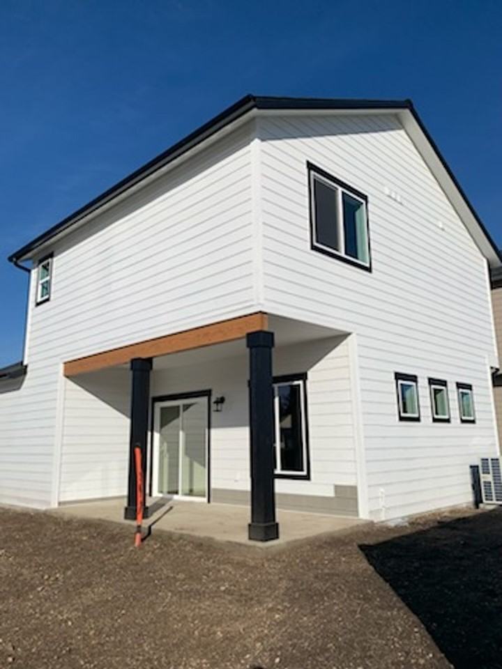 2218 2218 N Chaffee St - Photo 4 of 21