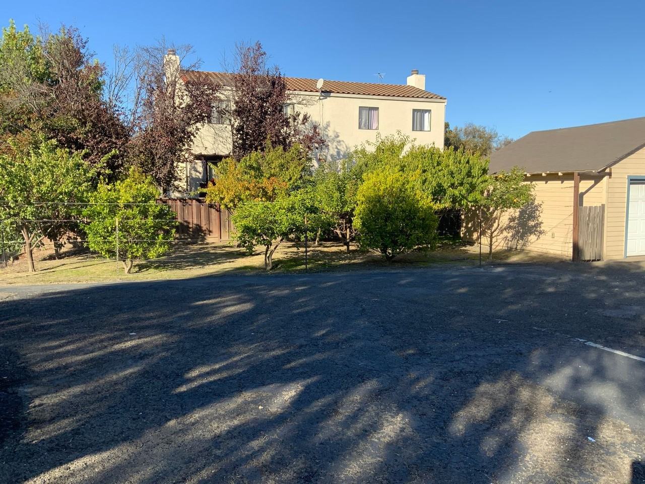 2680 Appian Way - Photo 5 of 31