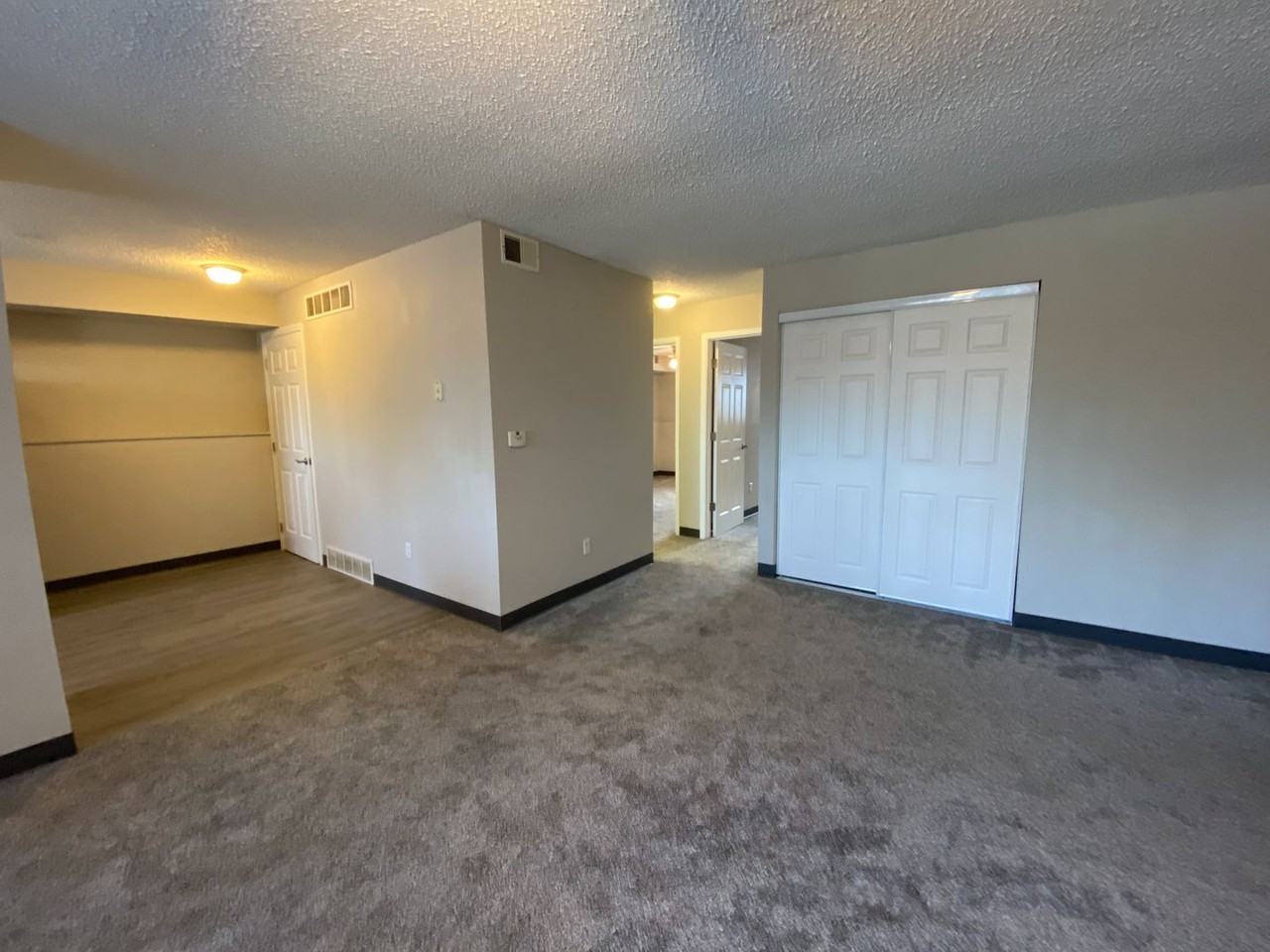230 Campus Ave - Photo 4 of 6