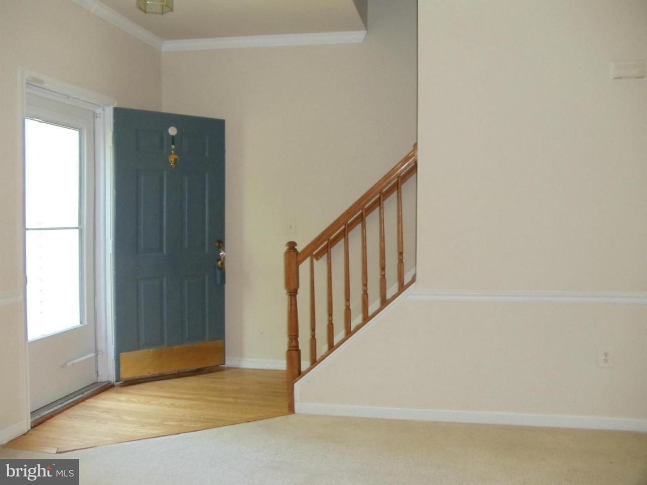 5 Sharon Ln - Photo 2 of 15