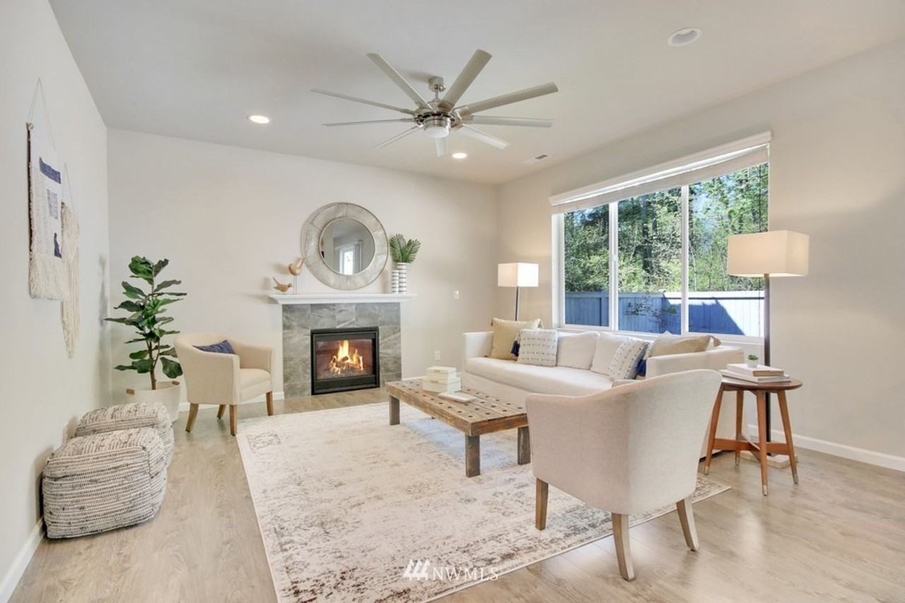 16716 80th Avenue Court East - Photo 3 of 25