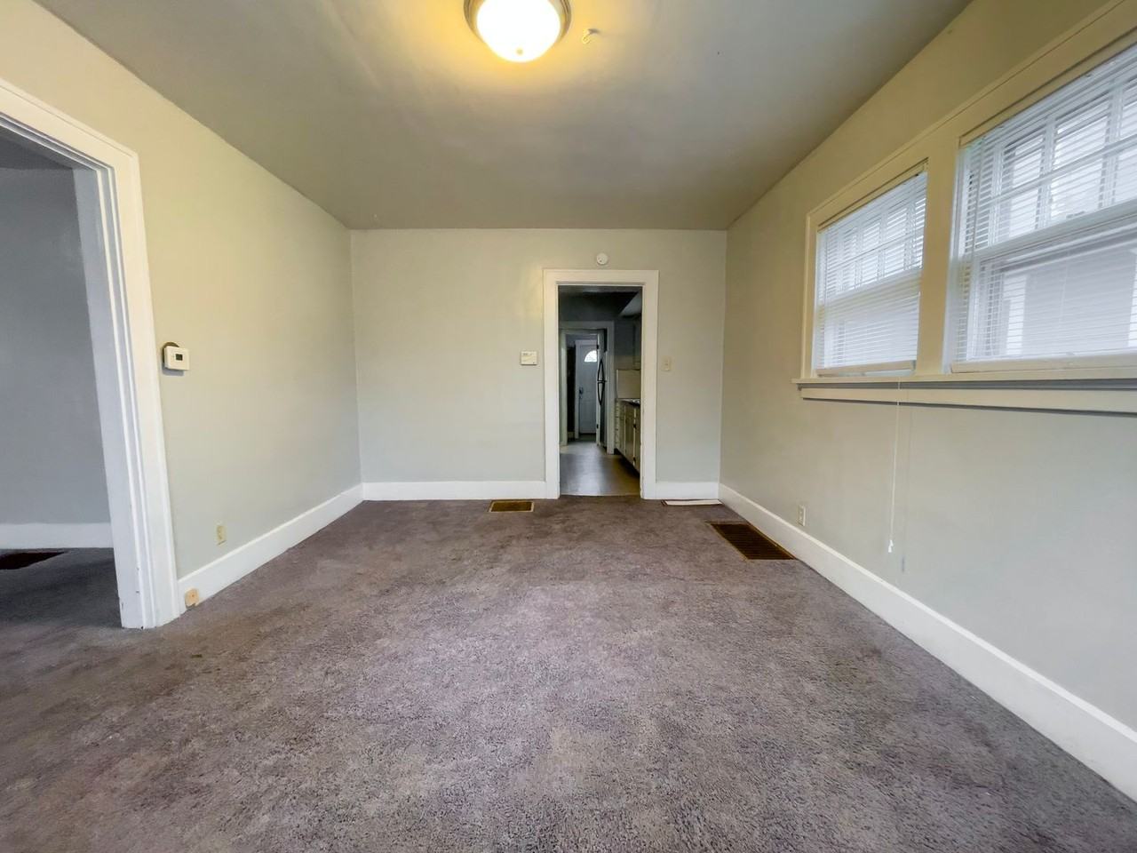 1425 W Gilbert St - Photo 6 of 30