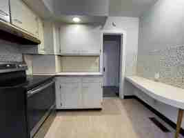 featured image of 1425 W Gilbert St