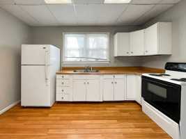 featured image of 2125 W Jackson St